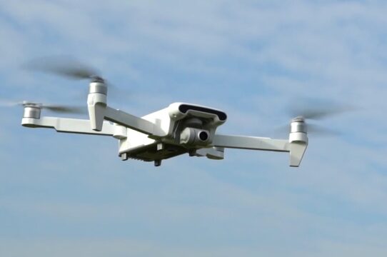 Ispezione sul tetto con il drone